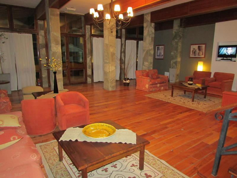 Cerro Calafate Hotel เอลกาลาฟาเต ภายนอก รูปภาพ